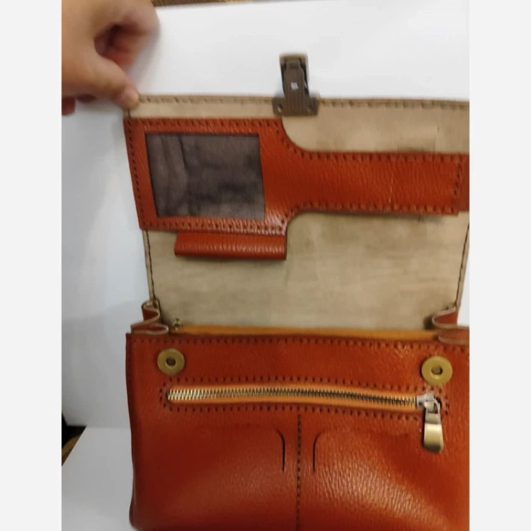 کیف مدارک مردانه رنگ عسلی جنس چرم گاوی طبیعی