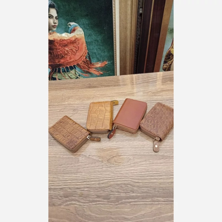 جا کارتی زیپ دار جنس چرم طبیعی بسته یک عددی