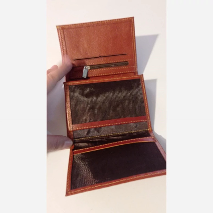 کیف پول مردانه جیبی رنگ عسلی جنس چرم گاوی طبیعی
