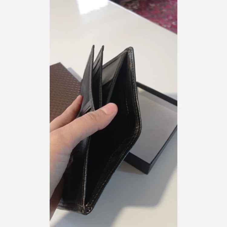 کیف پول جیبی مردانه جنس چرم گاوی طبیعی رنگ مشکی
