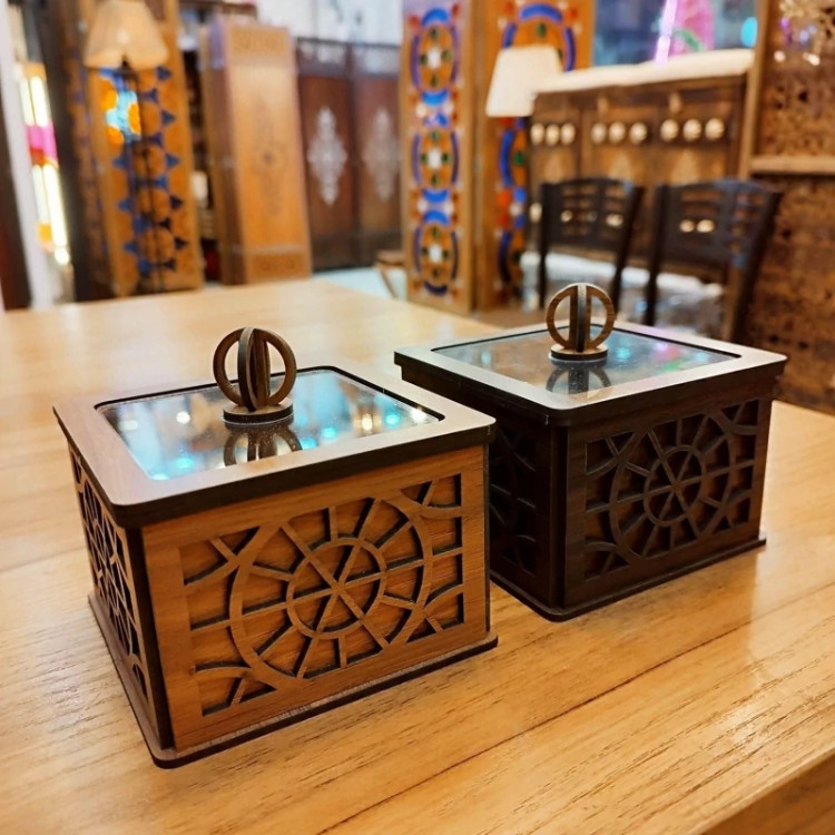 قندان چوبی و شکلات خوری تک خانه