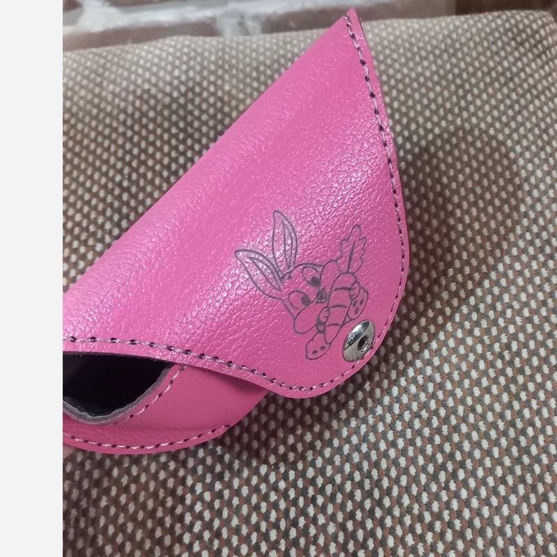 جا عینکی جنس چرم مصنوعی رنگ صورتی دخترانه جا دار
